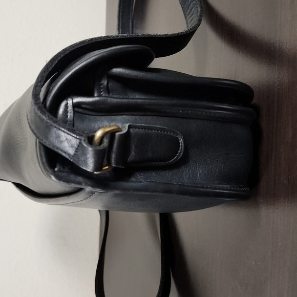 Sold Vintage Coach Prairie Bag #9954 - Picture 3 of 14